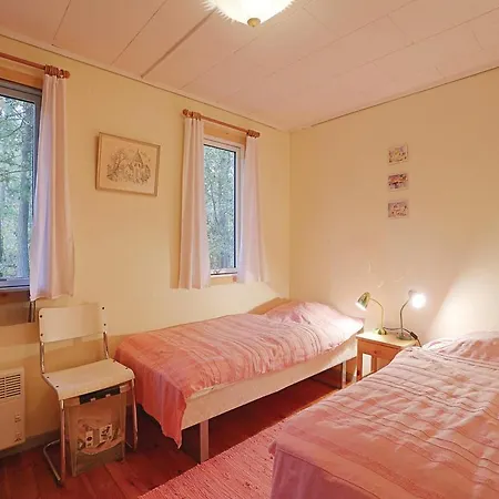 Holiday Aakirkeby *lv * Semesterbostad Vester Somarken